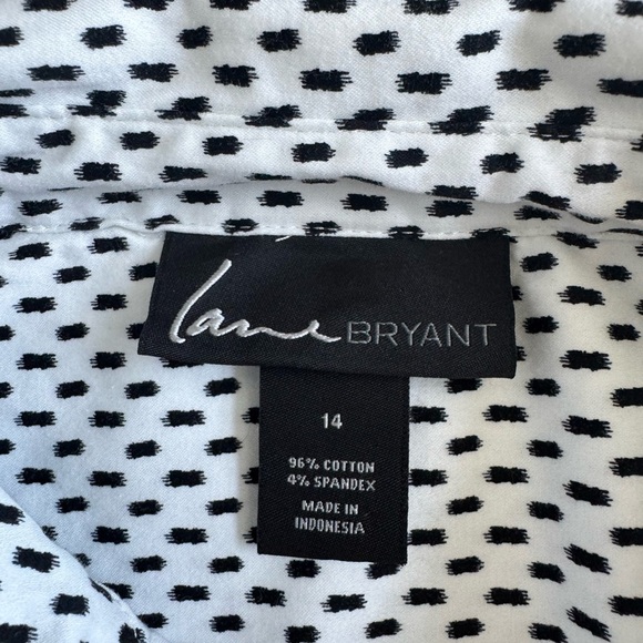 Lane Bryant Button Down Ladies Top.  Women’s size 14.  White and black! - Picture 5 of 7